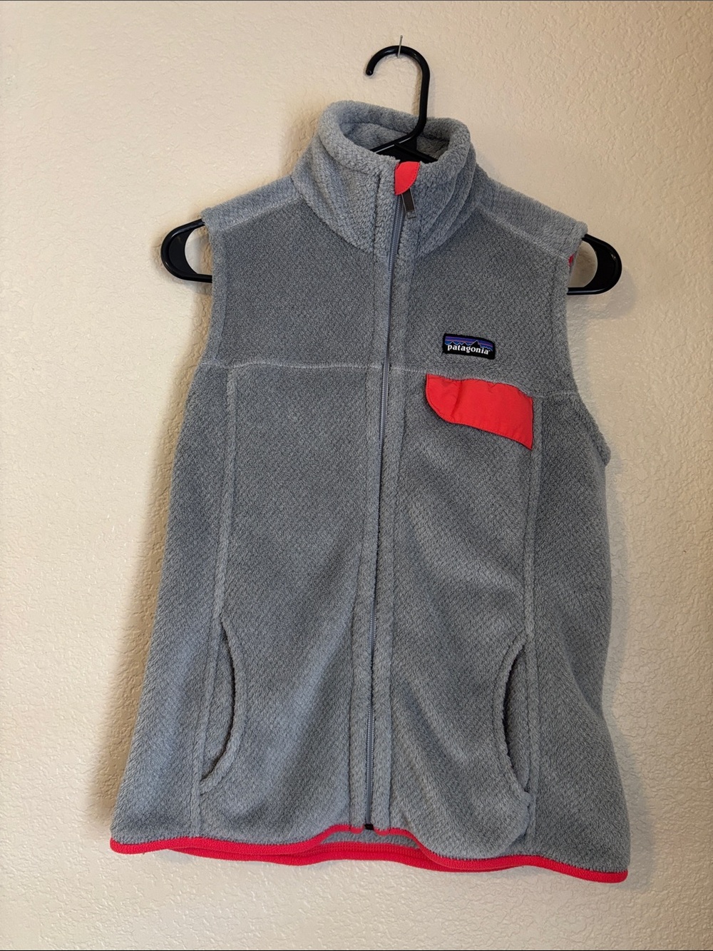 Patagonia Gray Fleece Vest with Pink Trim